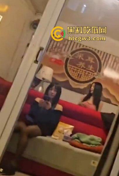 一杯奶茶的钱换城中村的欲望天堂 广州野鸡站街实录 暗访视频揭秘城中村的快餐江湖 3分钟交易效率拉满！-14