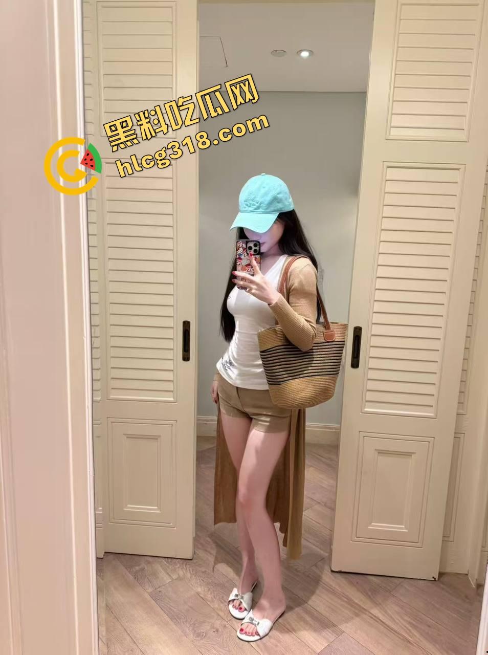 广东性玄学孕妇做爱靠转运珠开逼求财，一炮成神鸡巴成符，越干越旺夫，鸡巴一插进去就开始转运！-6