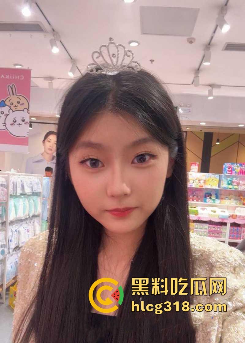 重庆双语学院【吕家亿琳】出轨约炮视频被曝光，反差小母狗跳蛋震动白虎嫩穴，后入爆菊爽翻天！-3