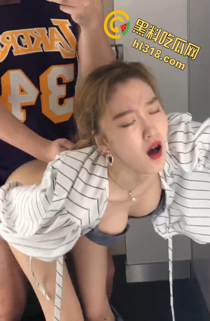 山东财经大学校花【陈晓音】，操别人的女友就是舒服，放假期间背着男友约炮，被采花大神开发流出 !-4