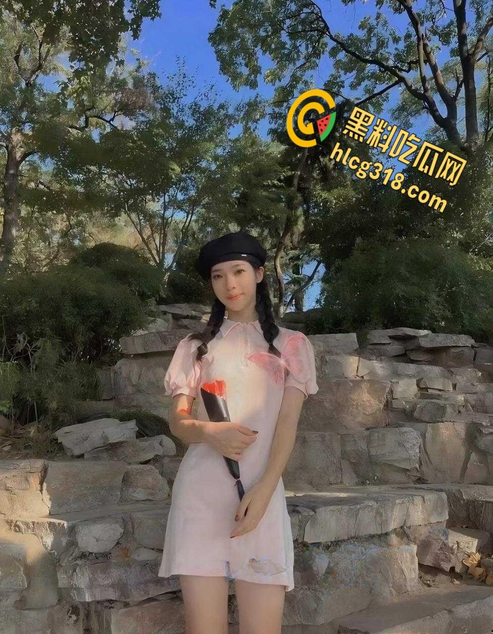 河北女大与男友视频泄密，清纯仙女变欲女，淫荡表情骚母狗无遗！-3