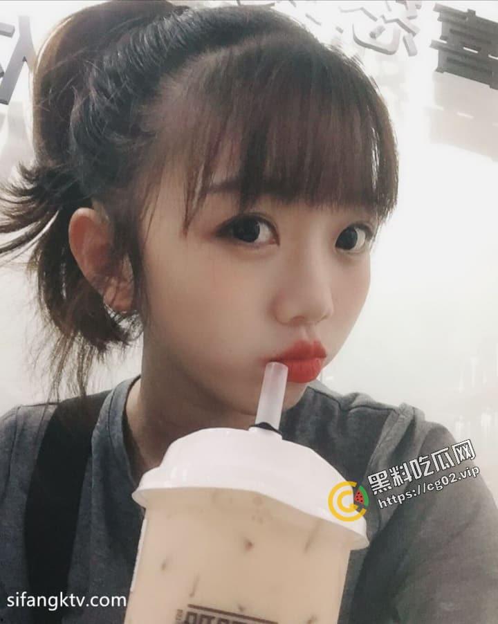 极品反差婊【李欣】被男友调教,做爱中语音套路追求者,模拟做爱过程,咦人还怪好的,让舔狗也有参与感-6