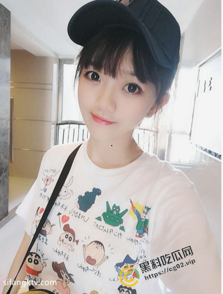 极品反差婊【李欣】被男友调教,做爱中语音套路追求者,模拟做爱过程,咦人还怪好的,让舔狗也有参与感-10