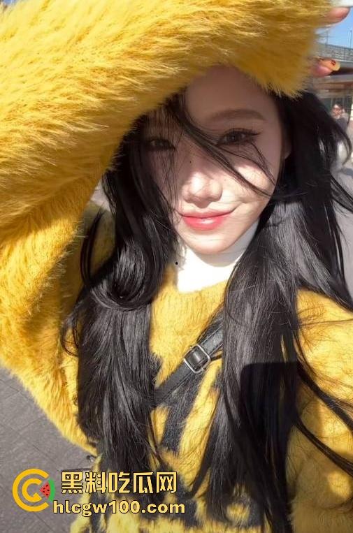 快手千万网红【李璐璐】被爆出不雅视图，反差一面被曝光全网！-5