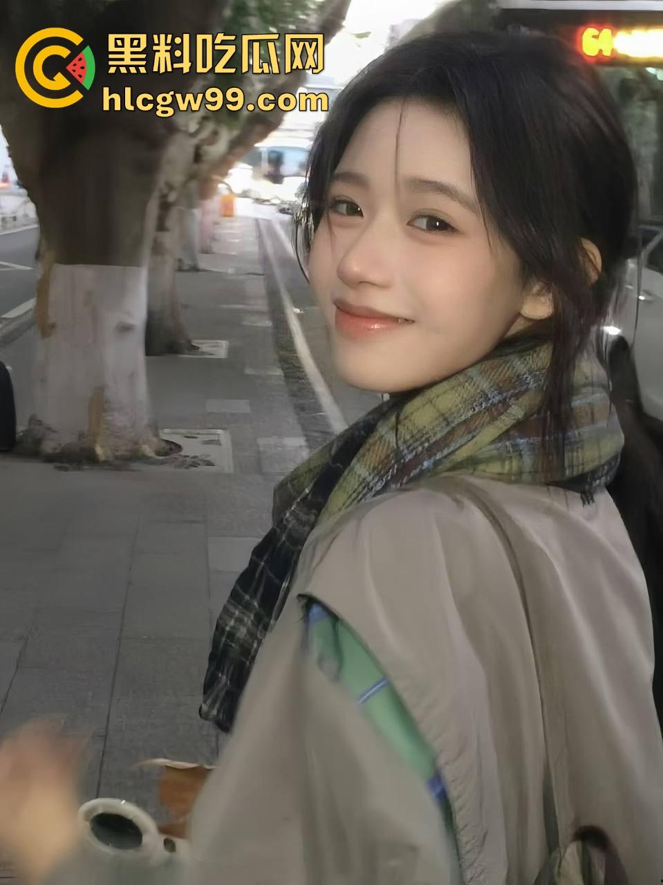 顶级约炮大神出手专约00后清纯妹子 ,撸猫变撸管,后入练手后直接自己坐上来摇到中出,套掉了都没发现!-4