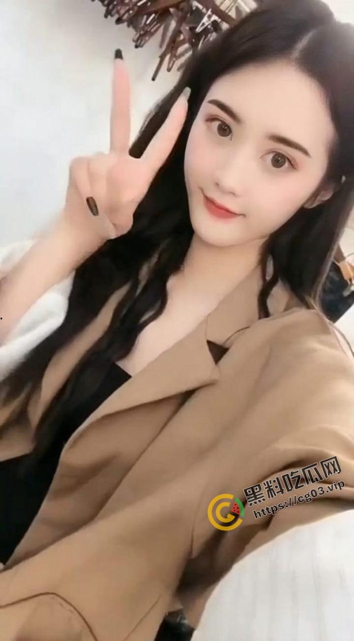 长沙极品大波妹  网名叫【梦珍】 背着男友偷吃  出轨约炮  被渣男炫耀曝光 性爱视频流出-3