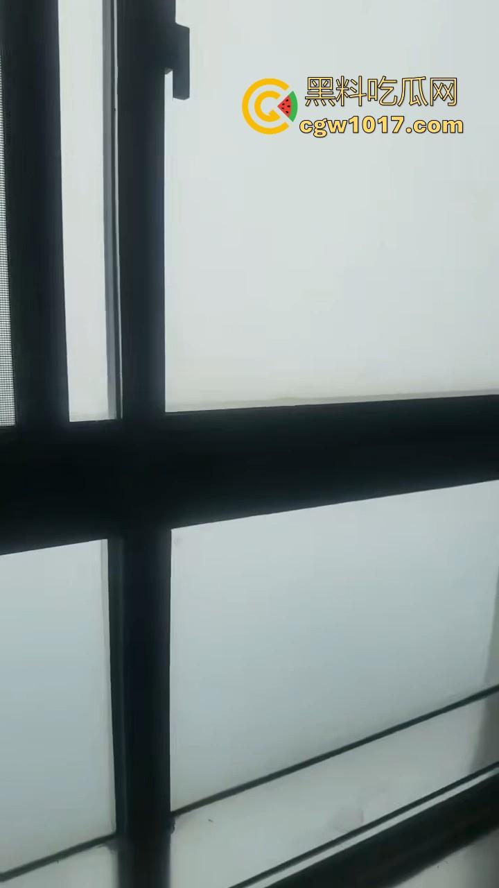 江苏无锡澄星磷化工厂发生大爆炸！疑似出现有毒气体，工厂周围被烟雾笼罩，极其像末日世界场景！-6