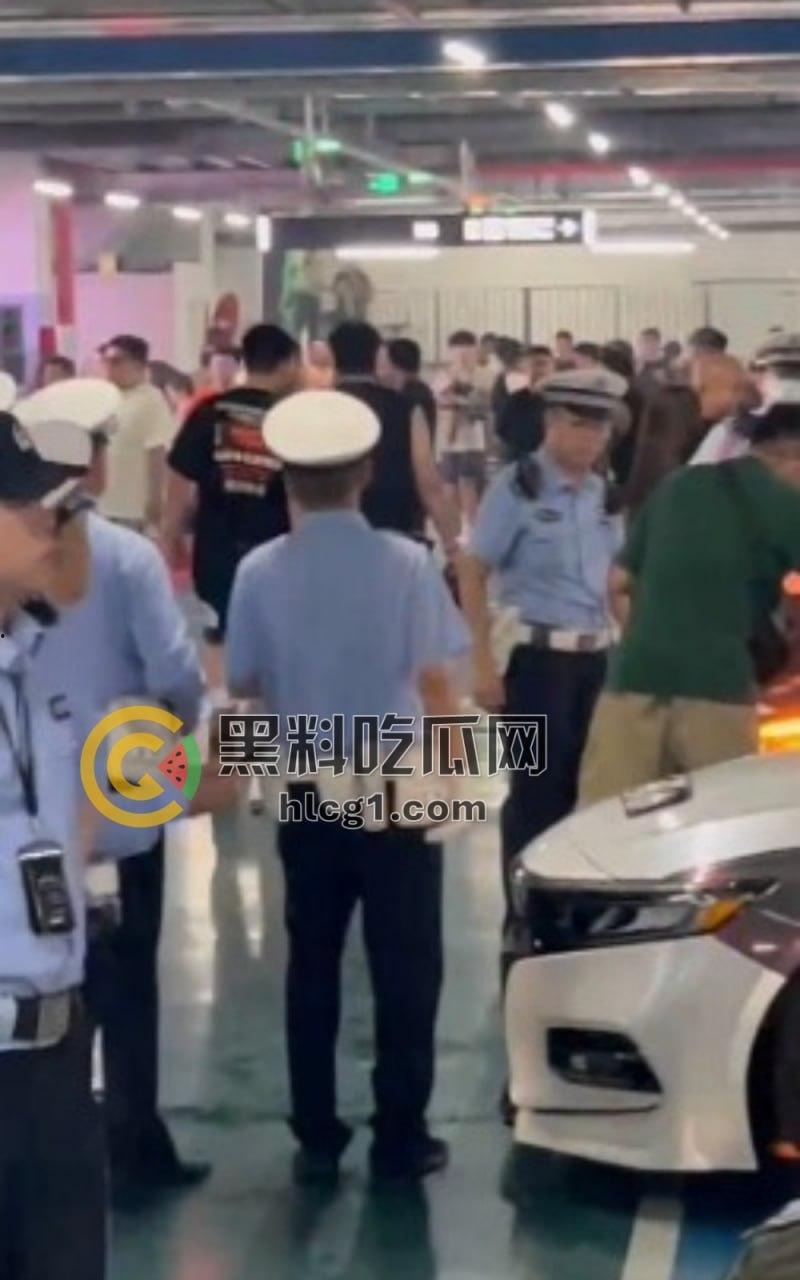 北京三环办公楼惊现地下改装车大会，被一锅端，懂车帝标识现场却称“无关”！-10