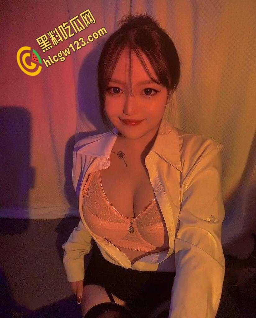 性感免女郎在线发骚,微胖天花板极品馒头逼,分手后被渣男无情曝光 !-3