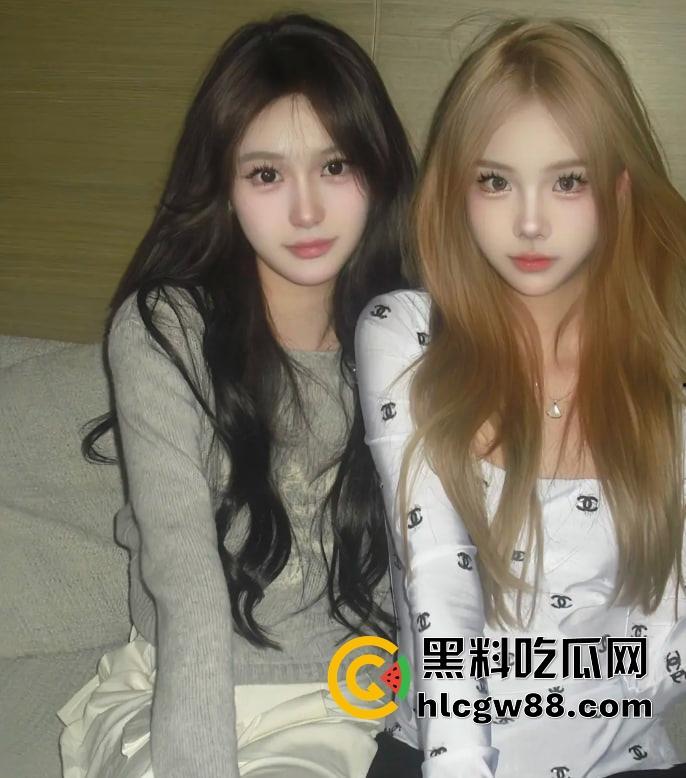 四川22岁骚鸡【林琳】包月卖逼当情人，吃一个月鸡巴换俩包，朋友圈晒包背地里卖逼！-7