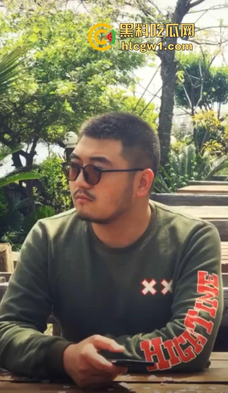 独家曝光!gay圈网红【萌熊小叔】被曝付费卖肛 张口就要666 大尺度聊天记录被扒-7