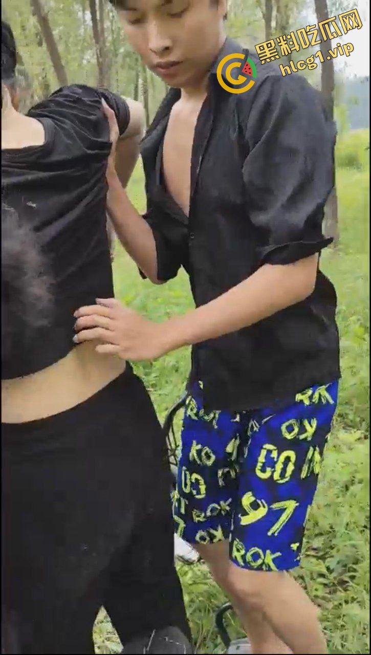 河南台前县 抑郁症女子树林上吊自缢！被路人发现并报警 全程拍摄！-8