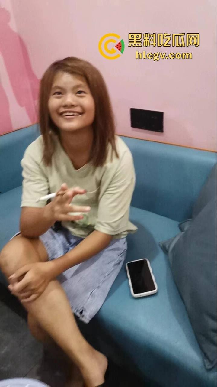 瓜友花200元快餐吃到蓝色妖姬！未来身价翻10倍成『叶柯』，200到2000的跨度很牛批！-4