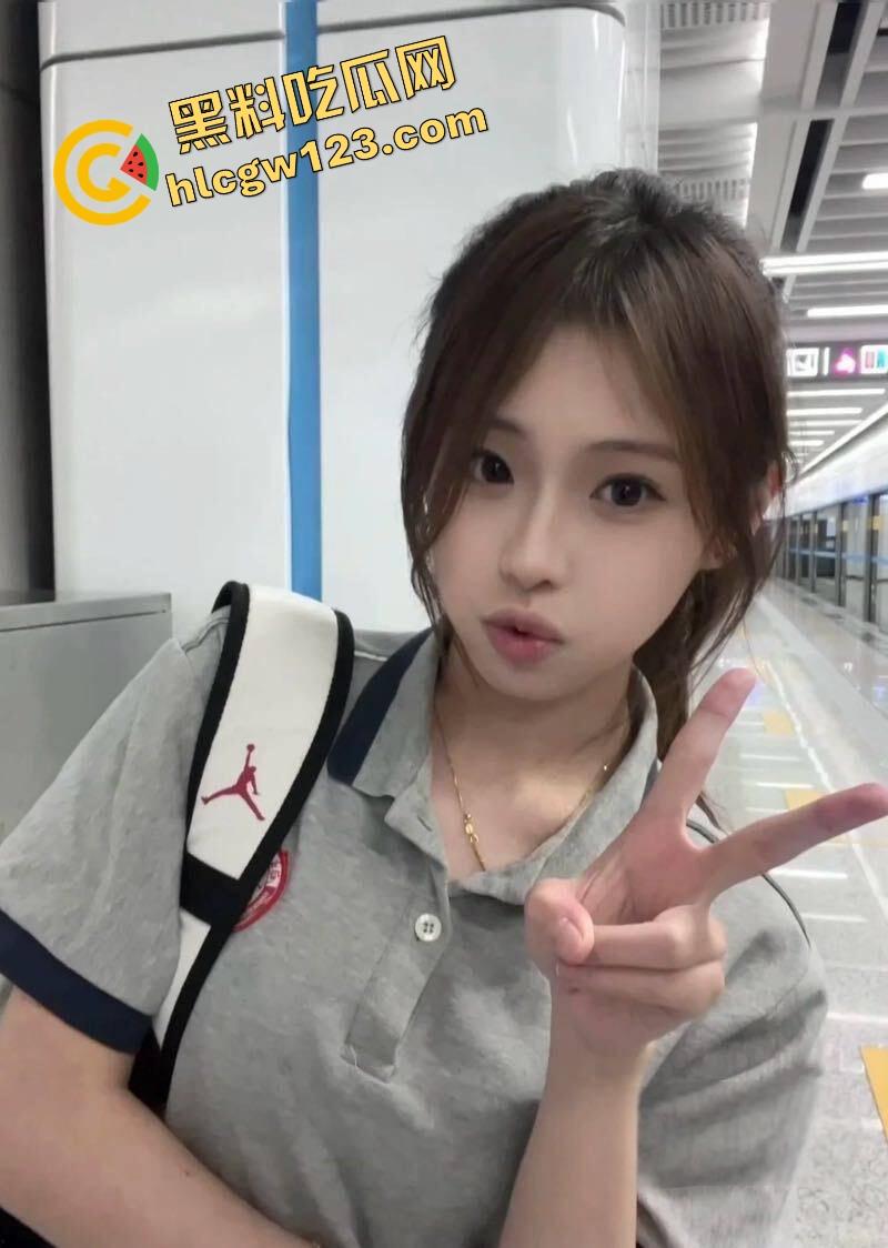 福建厦门二中学妹【徐彩婷】怀孕丑闻席卷全网，学生妹被操怀孕，男友不负责却曝光同居啪啪视频，骚母狗一只！-4