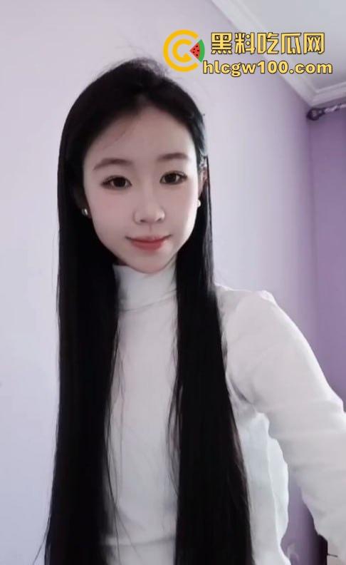 赤峰二中反差婊【杨诺海】表面学霸，背后骚浪不堪，分手后渣男曝光不雅视频敞腿自慰震惊全校！-1