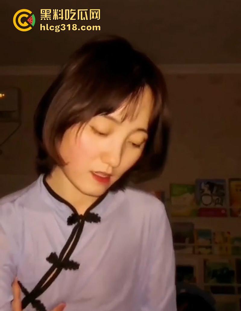 广州大学大三学姐【李慧】气质女神竟是闷骚淫娃，私下勾搭不同壮男，全程露脸各种超淫玩法层出不穷。-4