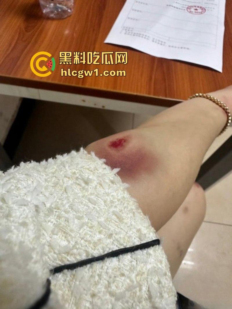 国足队员【贺惯】被爆双飞母女 老少通吃 把人家老妈操得起不来床 牛逼!-2