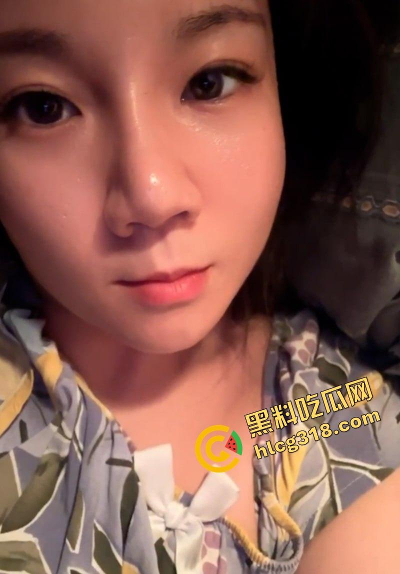 山东警花『朱潇婉』婚内出轨曝光，上班为升职直接会议室骑领导，摄像头全程记录激情现场流出！-2