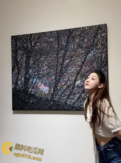 兰州博文科技学院【涵欣瑶】，娇小害羞脾气超好，任由摆布高难度倒立吃鸡，各种姿势抽插爆操，按头深喉射精 ！-3