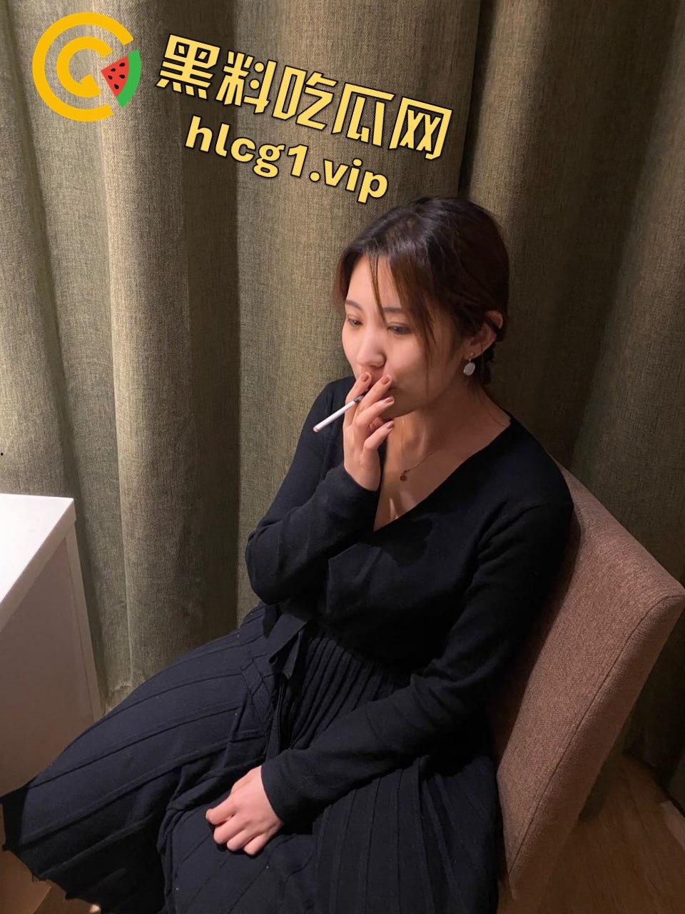 99年辽宁传媒学院美少女董云依私密流出！大波嫩妹与男友啪啪自拍曝光！-3