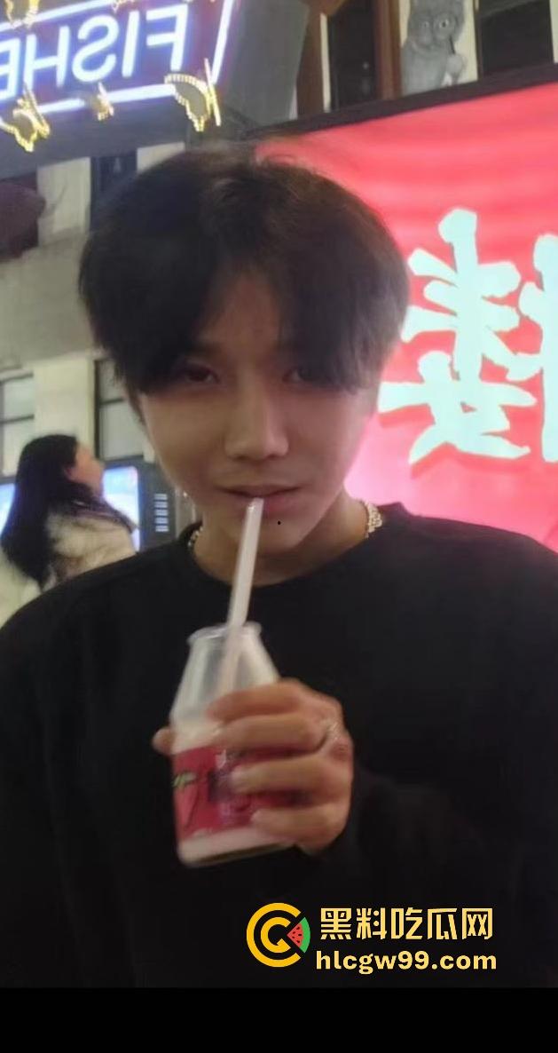 杭州故事汇!前女友ppt手撕软饭男【陈宗介】罗列出多宗罪,曝光大量照片跟视频。-14