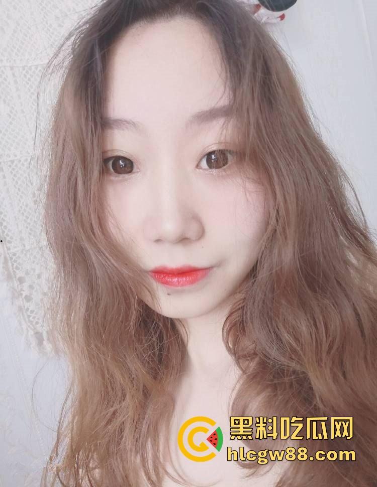 重庆信息传媒大四学姐【梁璐璐】御姐女神操起来真带劲,七天如家各种约炮,毕业在即日一次少一次!-1