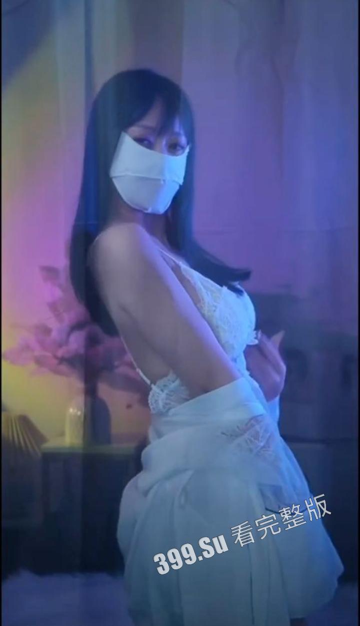 抖音 #雪飘飘 980抖币一个月会员群只可以观看一次的会员福利视频   录屏-3