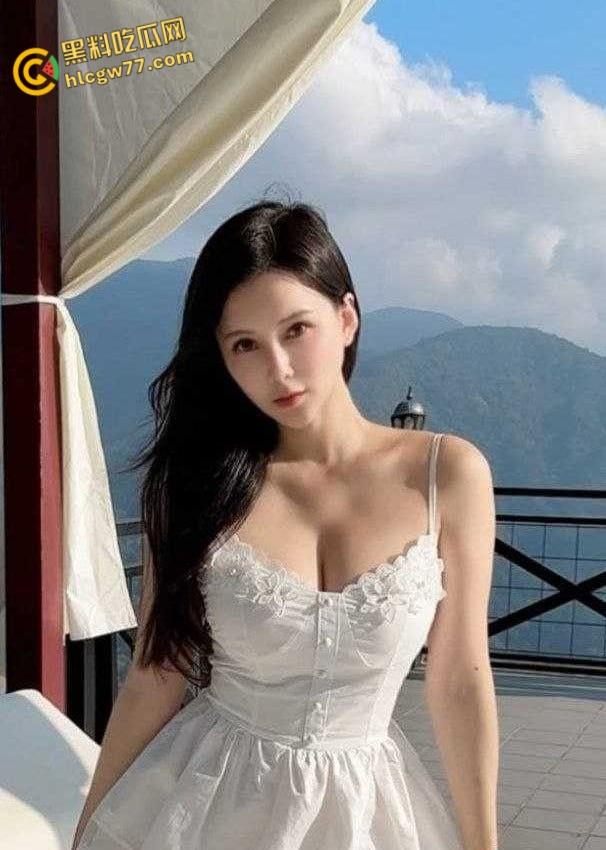 IG女神【杨琪安】私拍曝光！高颜值尤物口交后入被大屌操到浪叫失神！-5