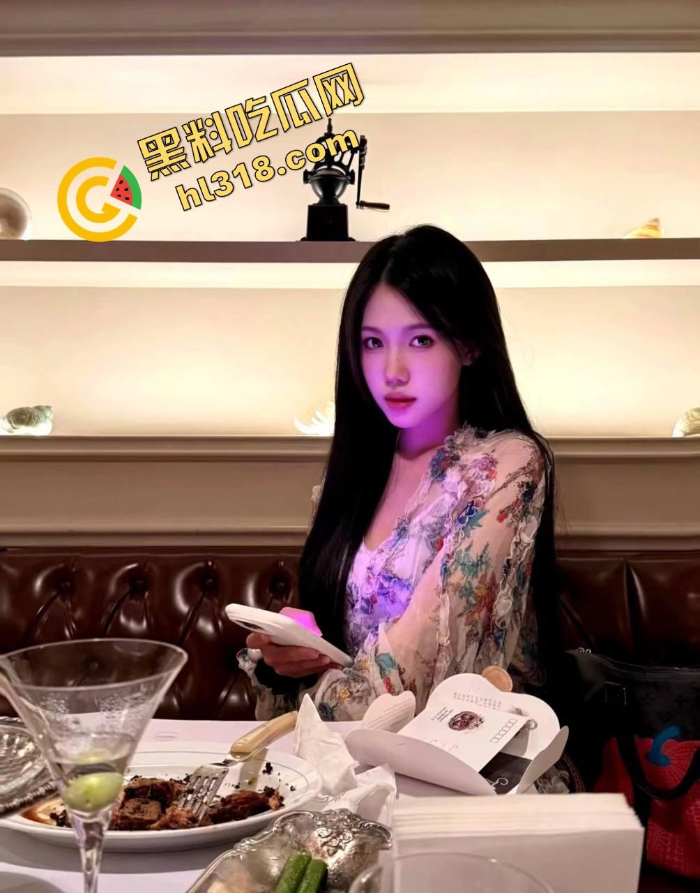 贵港幼师婊『陈雪』教学服都拿来当情趣装，白天哄孩子，晚上喊我猛操到哭，老公一点都不知道！-10