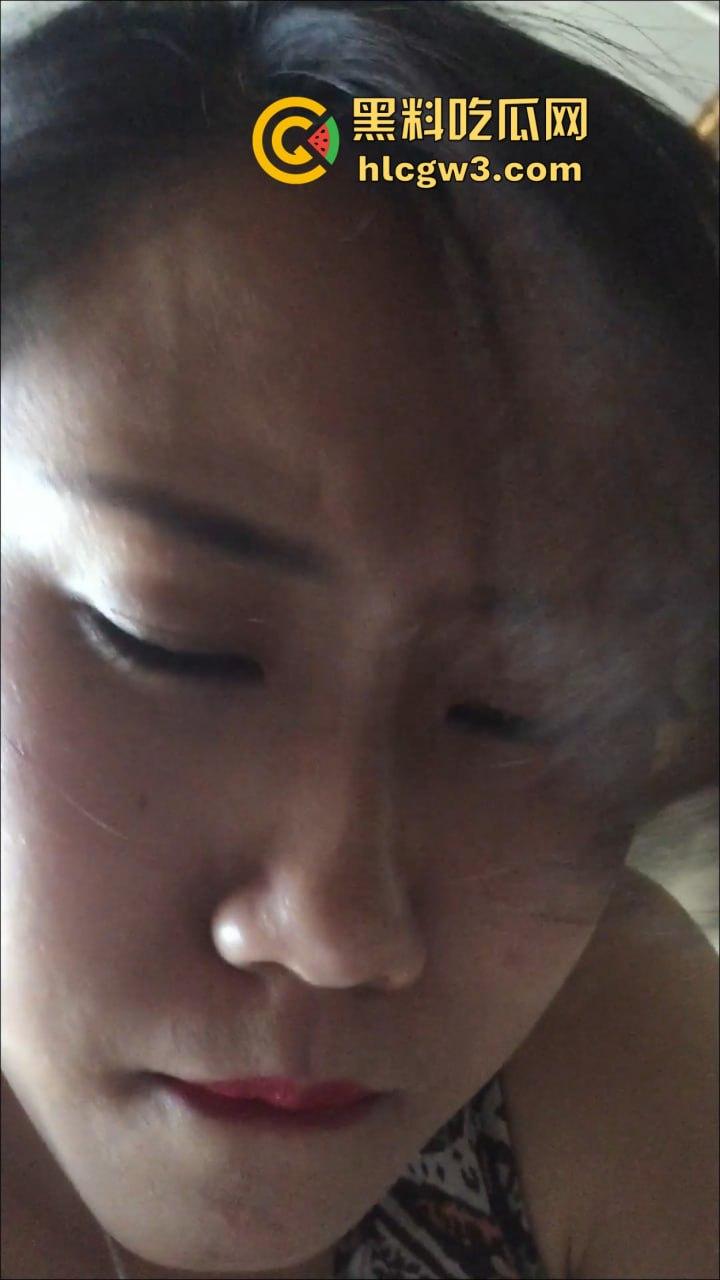 清晨大奶少妇口交式叫醒服务 堪比莞式服务 男人的浓精才是她的晨间营养餐 清晨第一发让阳光和浓精齐飞！-6