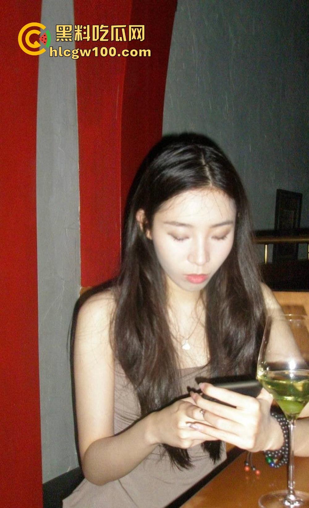 北京高冷白领御姐『黄娟』辞职变风骚母狗,酒店被领导无套抽插爆操当场被抓,辞职后彻底下海浪翻天-16