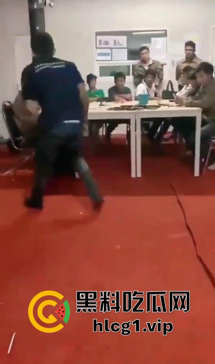 比孤注一掷还惨的缅北骗局！男子被折磨至脑袋几乎踢爆，绝望无助不敢反抗！-9