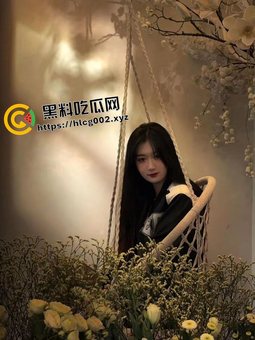 哈尔滨00后反差婊【王梓栖】实名曝光异地恋期间偷吃还录像  蕾丝眼罩情趣play 不愧是玩剧本杀的-7