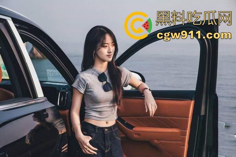 甘肃农业大学清纯学妹【秦文静】卖逼圈钱万人骑，知三当三破坏家庭，被金主后入狂干翘臀高潮迭起！-4