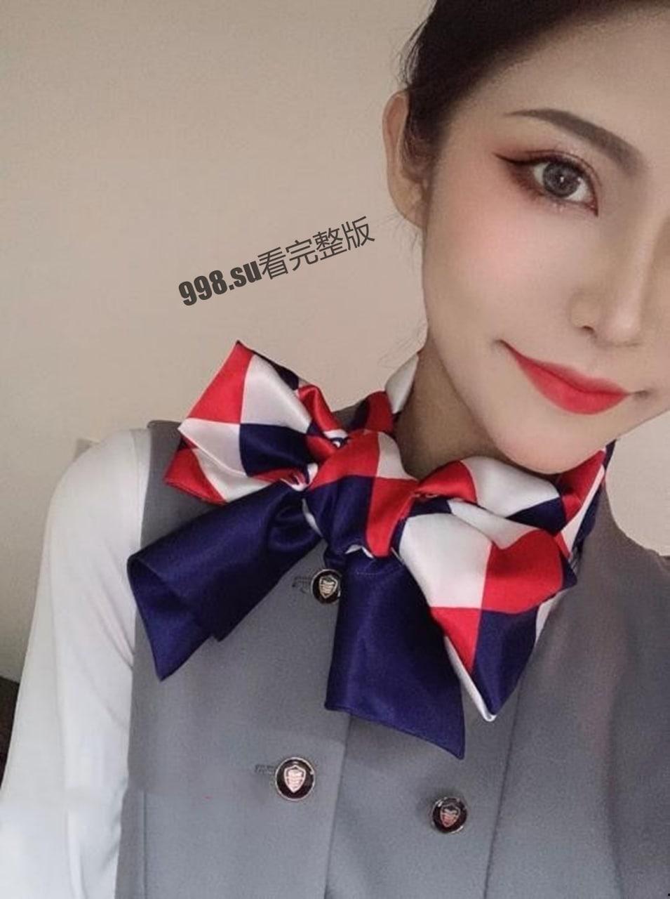 极品反差 北京航空学院 大四实习空姐杨萌被机长潜规则视频流出-1