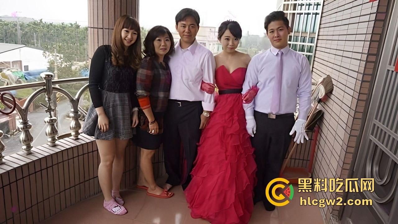 台湾已婚嫩妹【周雨婷】偷吃前男友 酒店约炮被现任老公堵个正着 不雅视频流出 叫床甜得像个发情母狗！-1