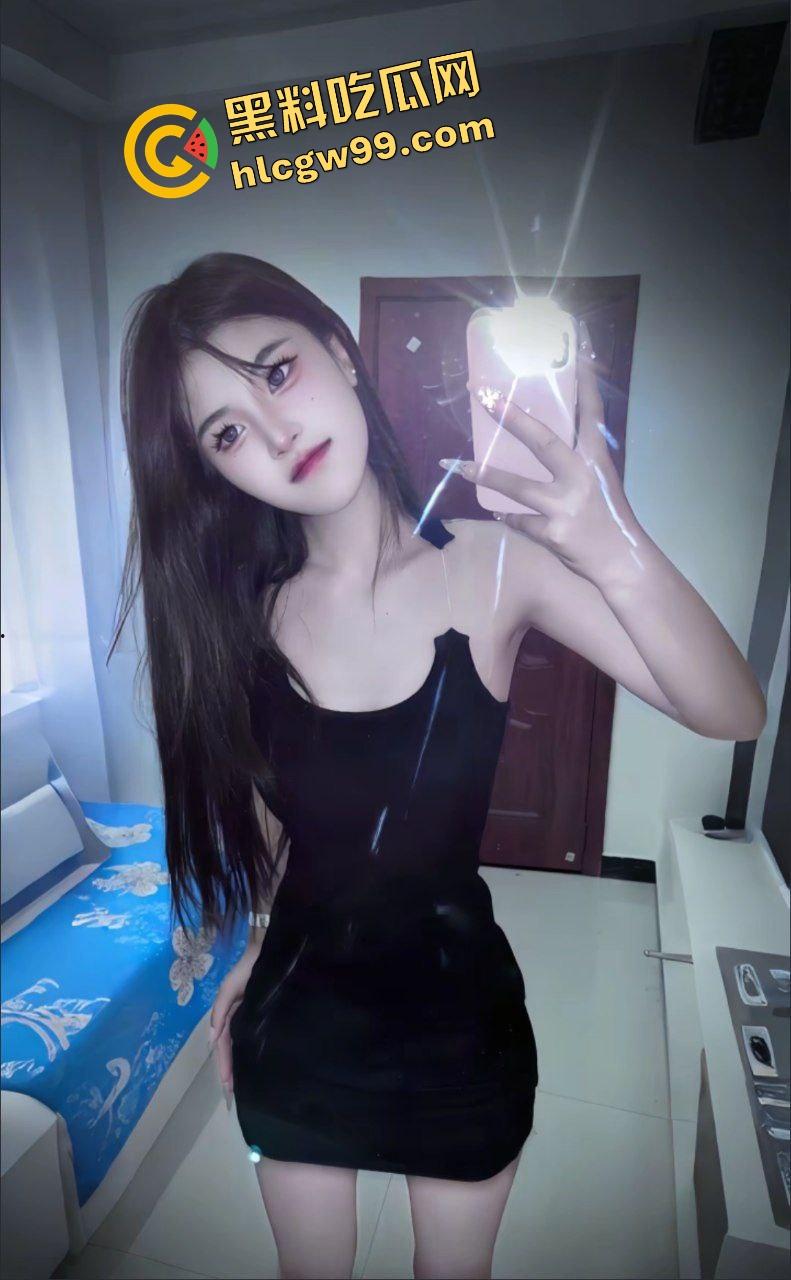 江西南昌甜美御姐骚鸡【徐佳颖】辍学每天伺候大哥,金主一视角淫荡口爱上位骑乘!独家曝光流出!-4