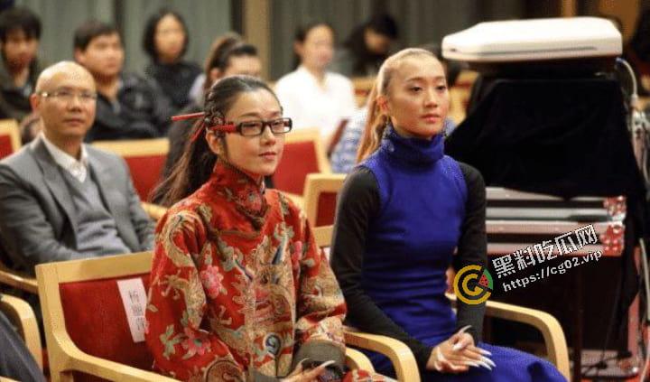 孔雀舞 杨丽萍的接班人 杨武 性爱视频流出  当真天下孔雀一般黑呀-1