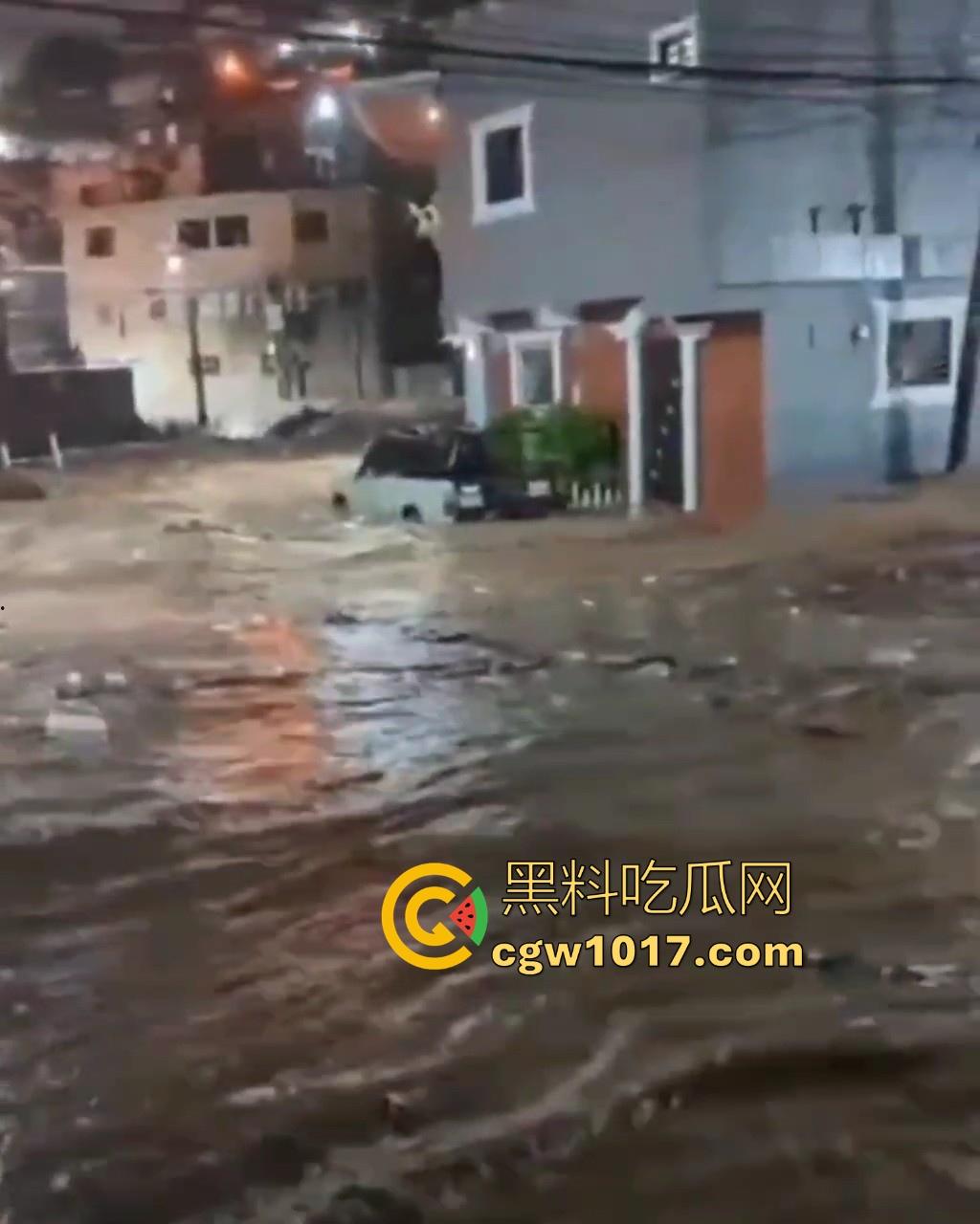 中美洲正遭受严重洪灾!危地马拉、哥斯达黎加和洪都拉斯一直处于这场灾害的中心区域,现在地球环境恶劣天气多变!-9