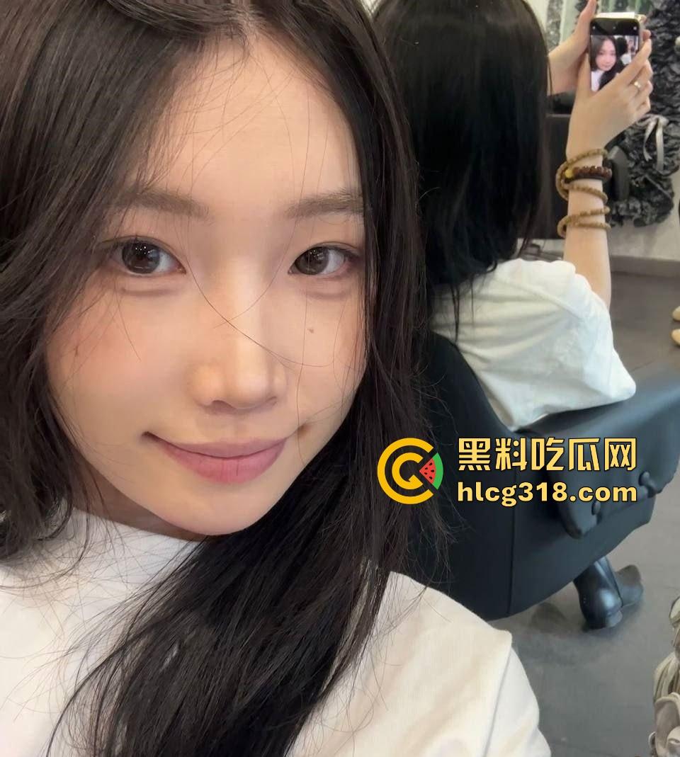 清纯女大床上的反差表现！高颜值母狗极品身材 黑丝后入 骚的一批！-3