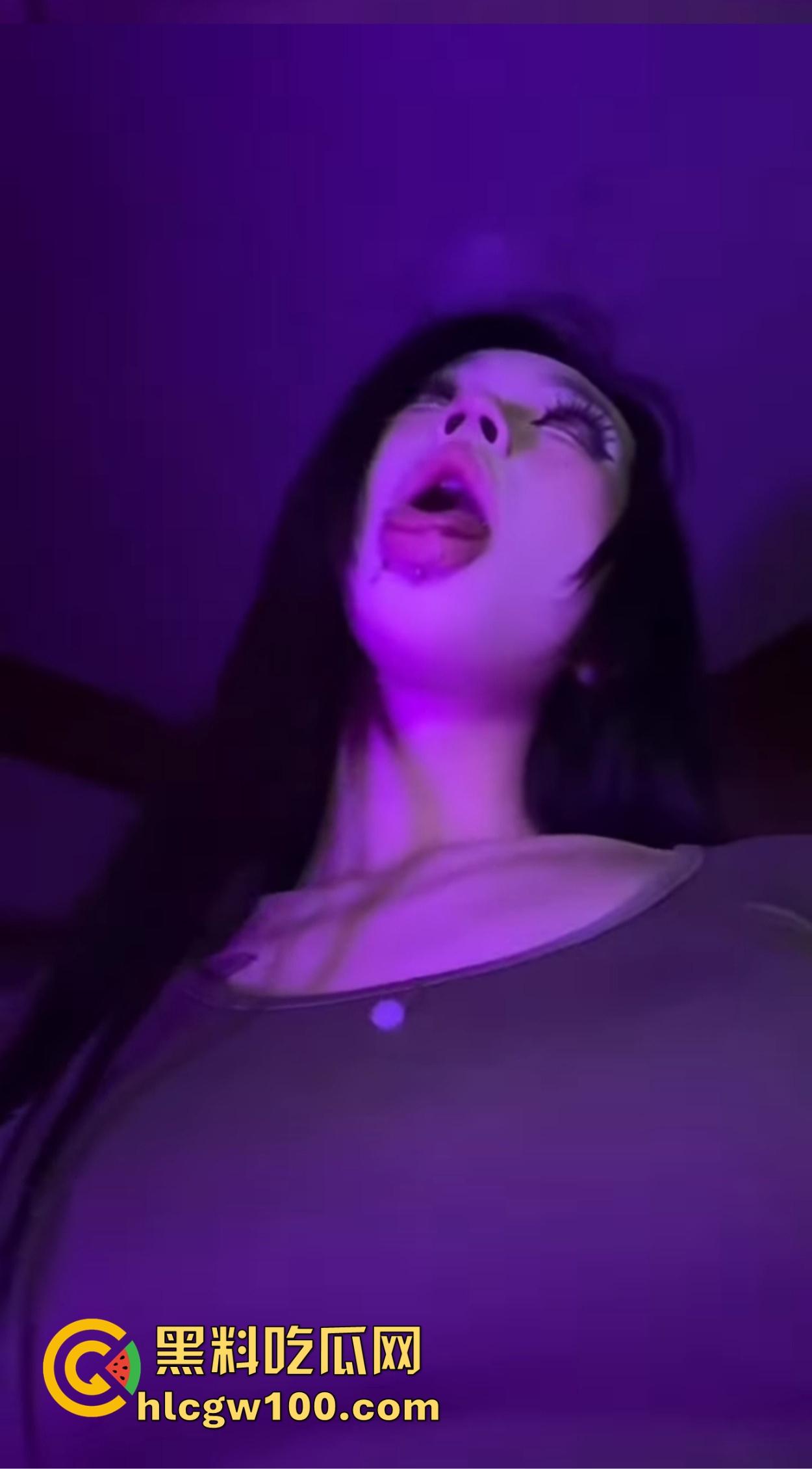 Ahegao美女舌钉加持，双重BUFF满级攻击，这高潮脸看了硬到窒息，哪个哥们能挺过三分钟？-12