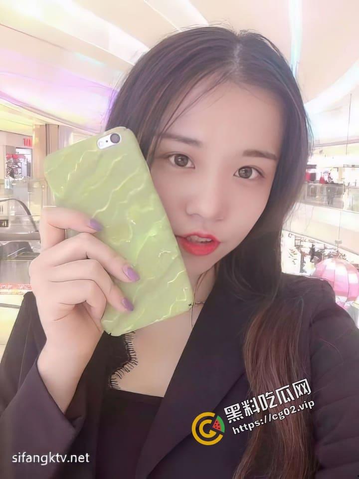 风情尤物水多多 肤白貌美俏佳人！25 岁女白领【薛晓琪】私照及做爱视频被男友分手流出 超级骚！-1