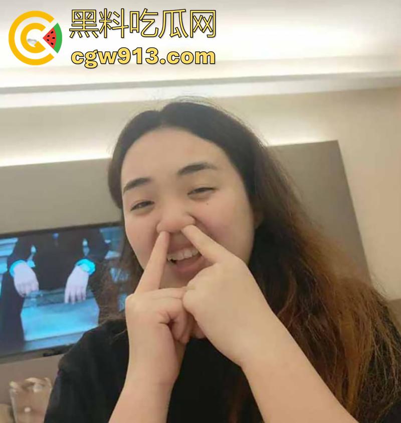 大连民族大学巨乳学生妹【李岫烔】背着男友频繁出轨，被SM调教为精盆，圆润大奶子被操到起飞！-4