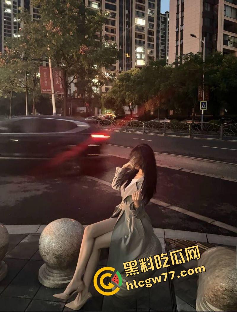 重庆尤物『蒯欣怡』性爱视频震撼流出，深喉口爆长腿嫩穴猛干，浪叫撕裂耳膜！-2