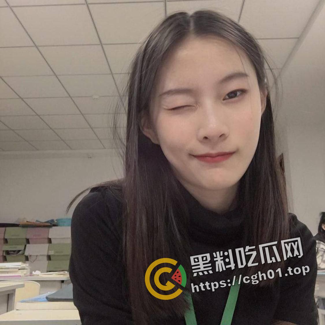 乌镇新媒体中心高冷白莲花女上司的M癖 黑丝连体小手铐 只属于你一个人的骚母狗-1