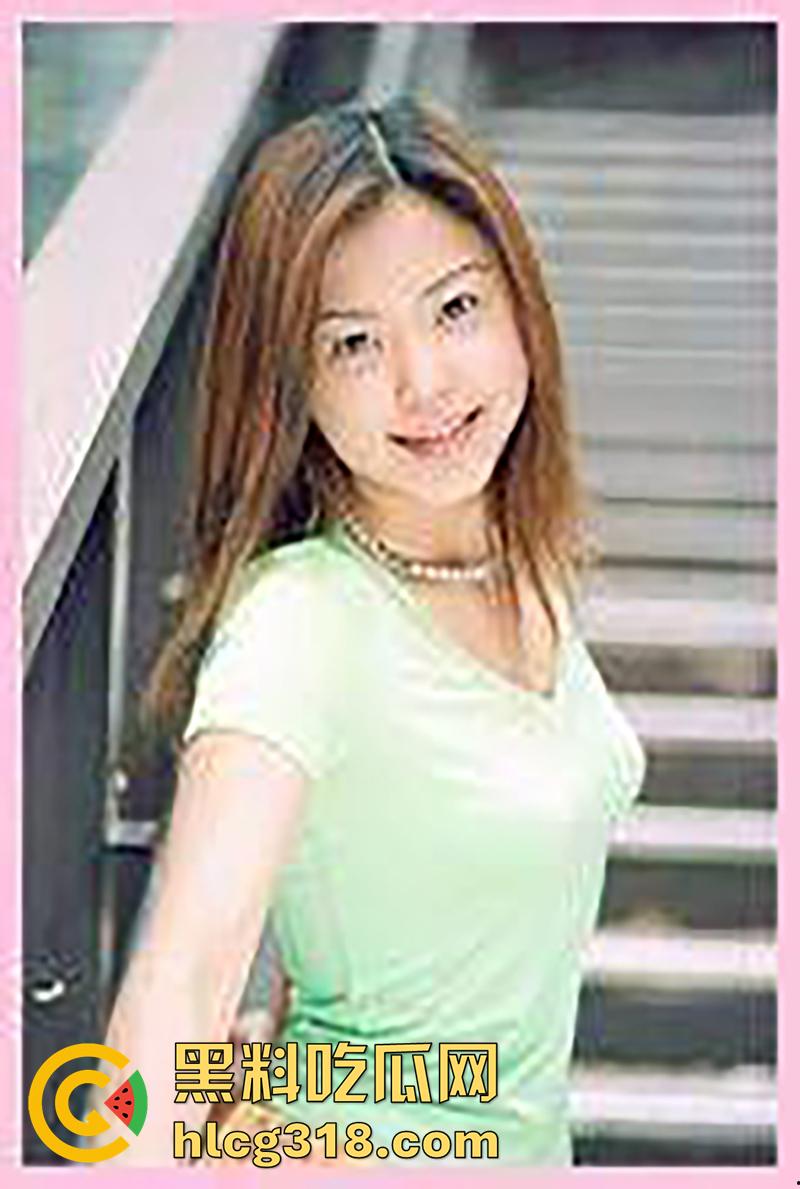 被当场干死的AV女星，【长濑爱】生前遗作，轮奸被干到抽搐口吐白沫翻白眼，送医后抢救无效死亡！-4