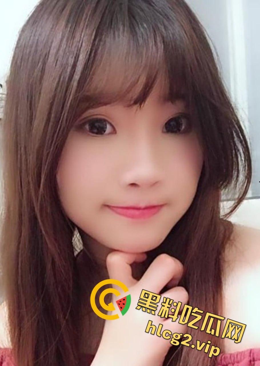 三峡旅游学院清纯学妹蒋婷婷白虎自慰视频泄密！-2