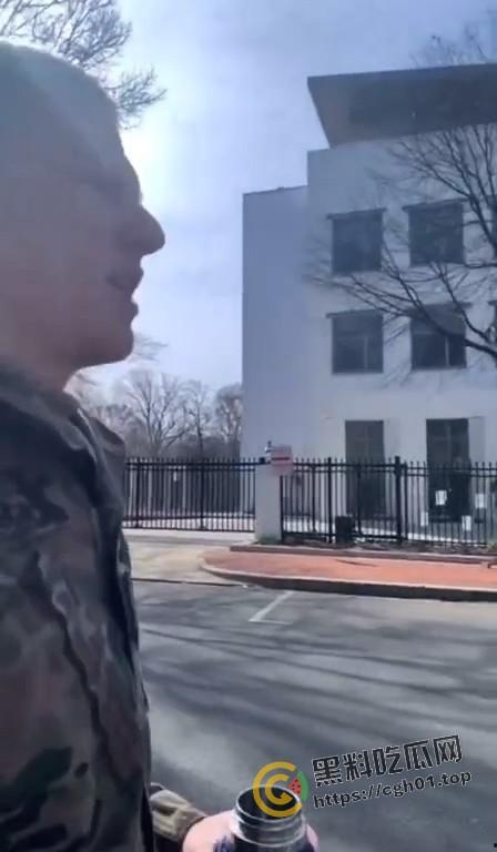 美国空军在以色列大使馆前自焚!临死前高呼不做种族灭绝的同谋 是英雄还是极端分子?-2