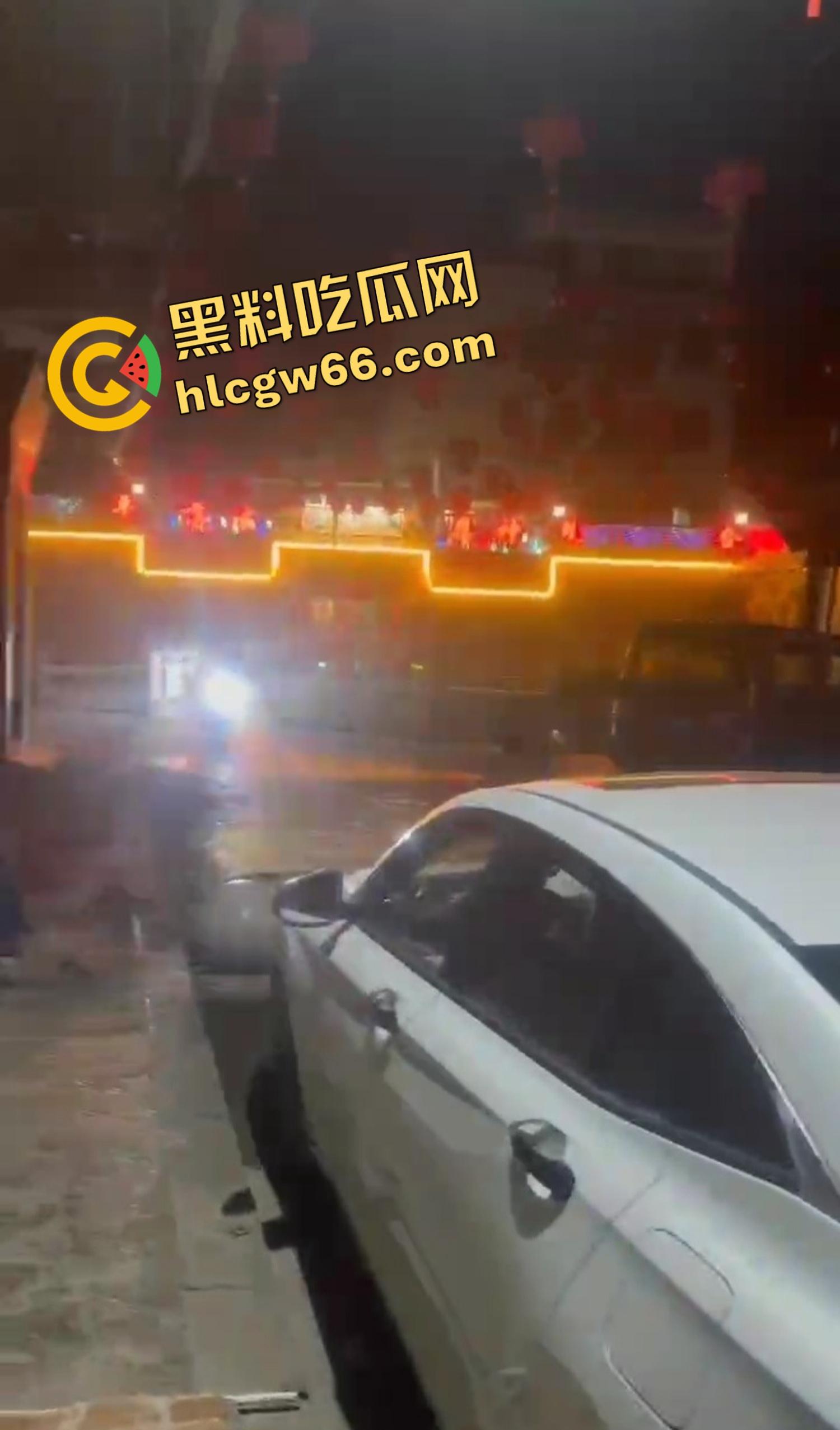 扫黄探店狼友报坐标一时爽，小店被端全员寄，嫖娼有风险，坐标别乱发，群众里面有坏人！-9